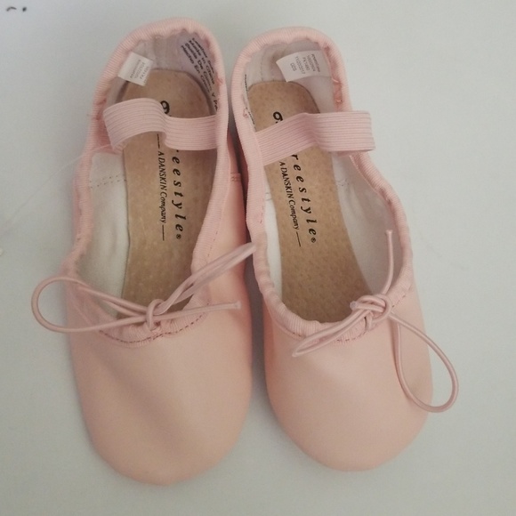 freestyle danskin ballet shoes